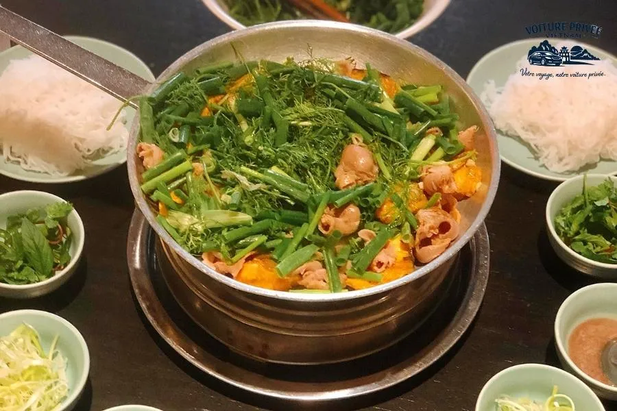 20 Plats Vietnamiens à Goûter Absolument au Vietnam - Voiture Privee Vietnam