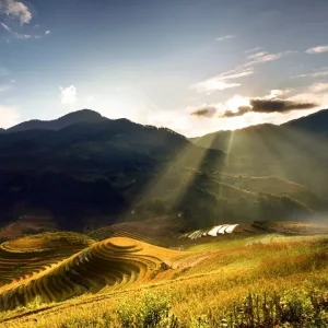 Baie d’Halong À Mu Cang Chai En Voiture Privée - Voiture Privee Vietnam