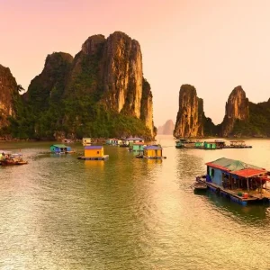Transfert Privé De Ninh Binh à La Baie d’Halong - Voiture Privée Vietnam