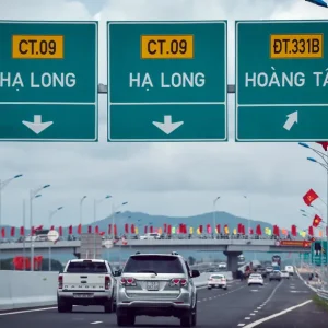 Voiture privée Hanoï – Baie d’Halong - Voiture Privée Vietnam